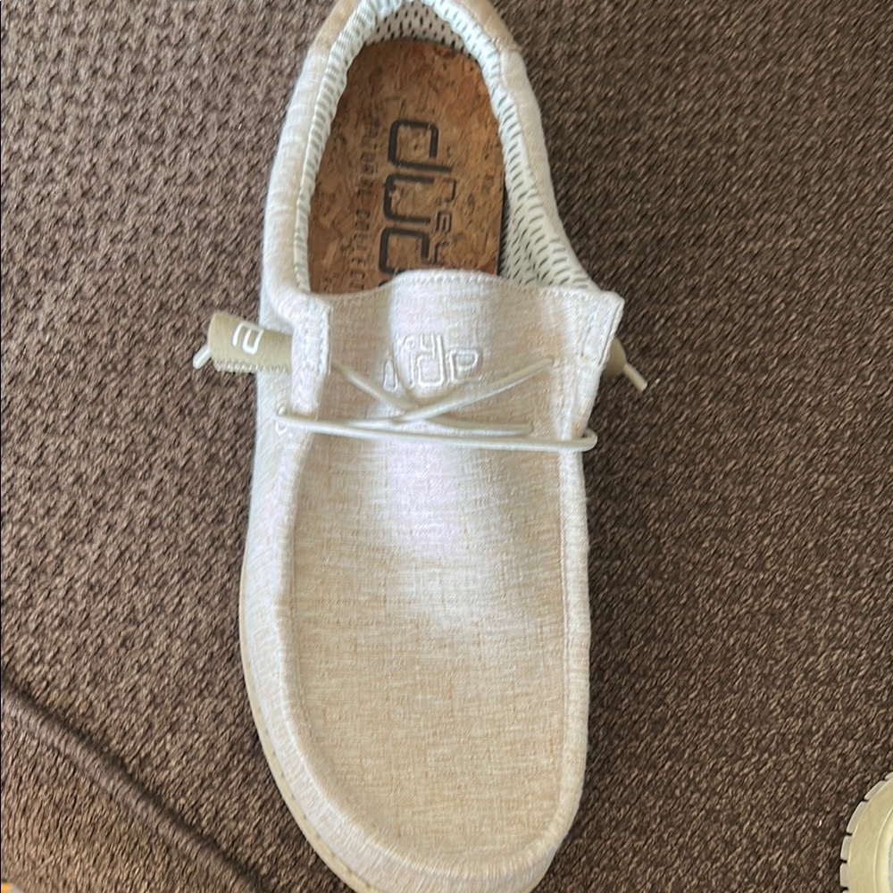 Hey Dude Cream Slip-On Loafers Minimalist Comfort